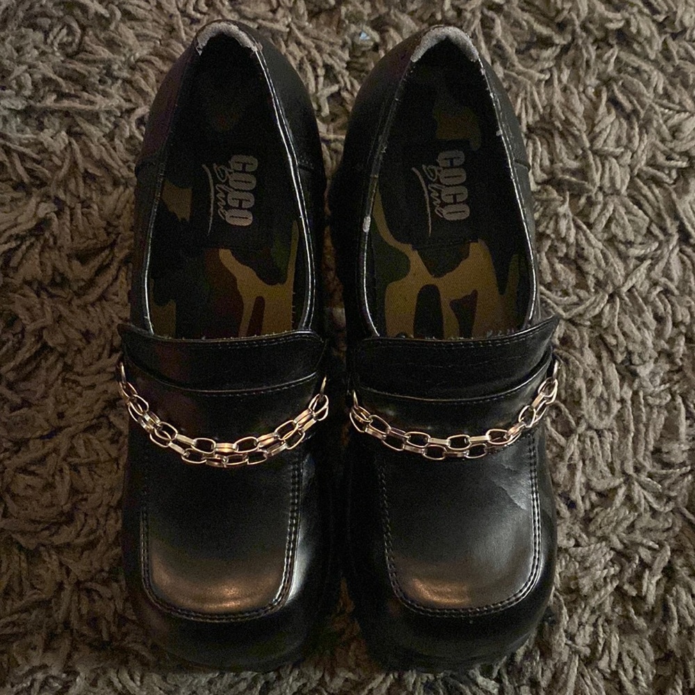 Platform shoes